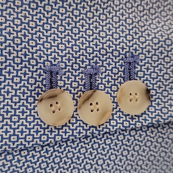 Blazer - Picture 5 of 5